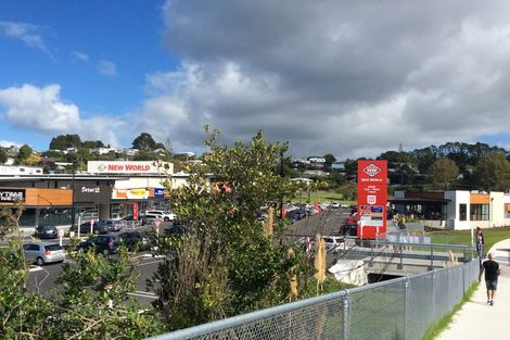 Photo of property in 8b Holiday Road, Stanmore Bay, Whangaparaoa, 0932