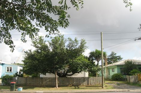 Photo of property in 27 Lippiatt Road, Otahuhu, Auckland, 1062