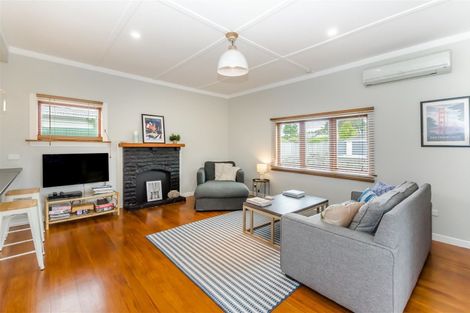 Photo of property in 13 Rauparaha Street, Waikanae Beach, Waikanae, 5036