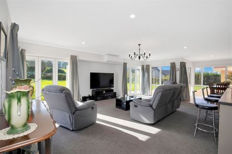 Photo of property in 28 Fergus Road, Loburn, Rangiora, 7472