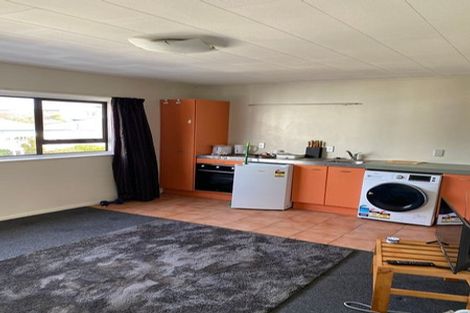 Photo of property in 10/52 Russell Terrace, Berhampore, Wellington, 6023