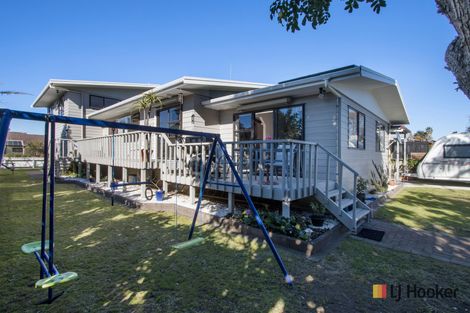 Photo of property in 14 Didsbury Drive, Waihi Beach, 3611