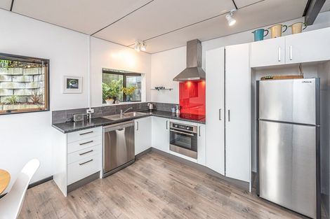 Photo of property in 4b Bristow Street, Saint Johns Hill, Whanganui, 4501