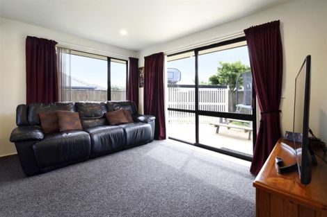 Photo of property in 18 Bremner Crescent, Stoke, Nelson, 7011