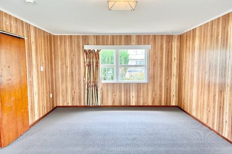 Photo of property in 1 Whitley Crescent, Otara, Auckland, 2023