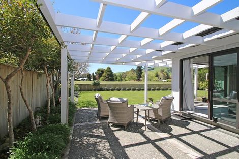 Photo of property in 27 Lakemere Way, Kinloch, Taupo, 3377