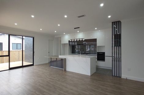 Photo of property in 66 Michael Bosher Way, Flat Bush, Auckland, 2019