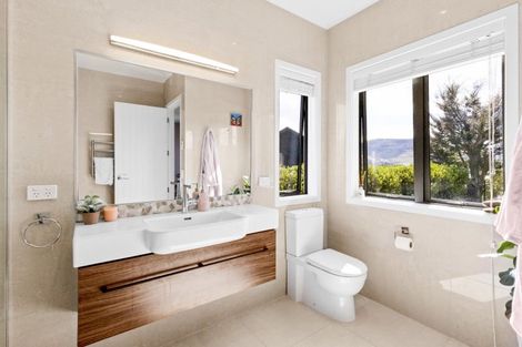 Photo of property in 1 Afton Lane, Jacks Point, Queenstown, 9371