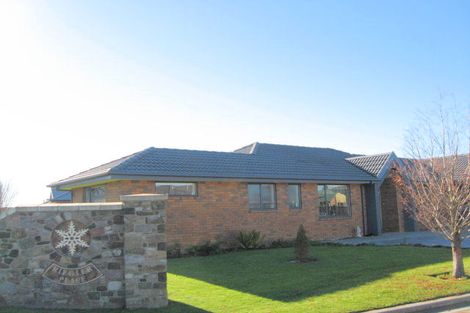 Photo of property in 1 Riegler Place, Belfast, Christchurch, 8051