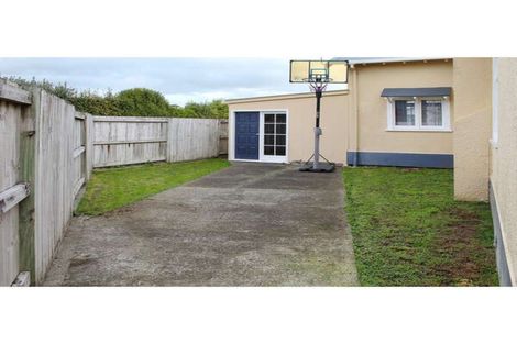 Photo of property in 47 Fitzroy Street, Terrace End, Palmerston North, 4410