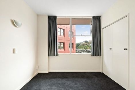 Photo of property in Terrace Tower Apartments, 8d/126 The Terrace, Wellington Central, Wellington, 6011