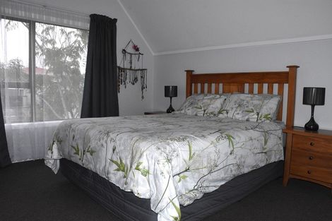 Photo of property in 1/24 Rodney Street, Howick, Auckland, 2014