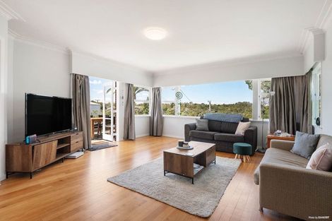 Photo of property in 37 Park Road, Glenfield, Auckland, 0629