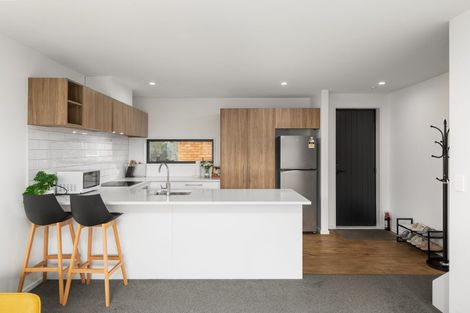 Photo of property in 52e Picton Avenue, Riccarton, Christchurch, 8011