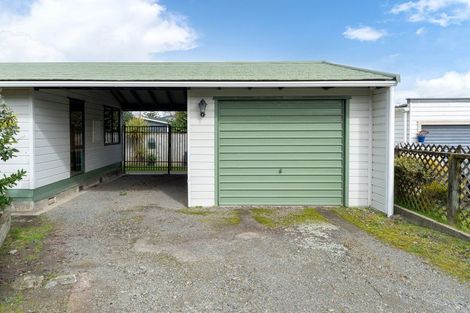 Photo of property in 27 Charles Street, Levin, 5510