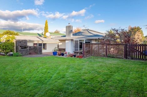 Photo of property in 15 Tawavale Street, Pukehangi, Rotorua, 3015