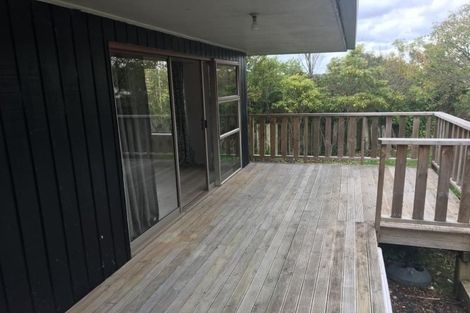 Photo of property in 2/38 Kirrie Avenue, Te Atatu South, Auckland, 0610