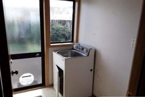 Photo of property in 2/18 Milton Road, Orewa, 0931