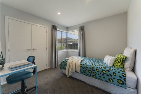 Photo of property in 14 Magnetic Place, Cromwell, 9310