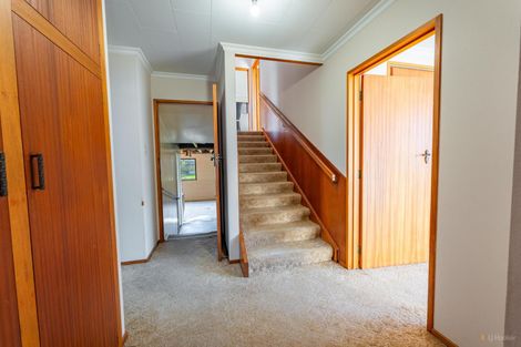 Photo of property in 12 Timaru Road, Waimate, 7924
