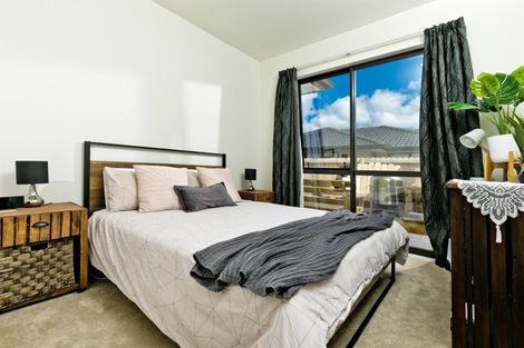 Photo of property in 11 Verdot Close, Kumeu, 0810