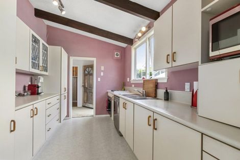 Photo of property in 51 Cypress Drive, Maungaraki, Lower Hutt, 5010