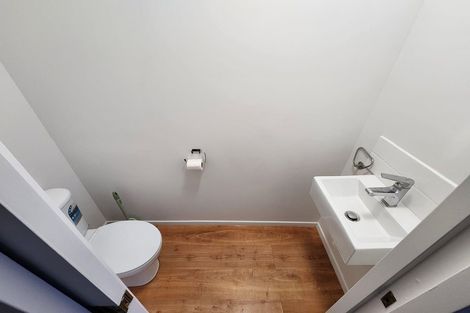 Photo of property in 23 Fordham Street, Beach Haven, Auckland, 0626