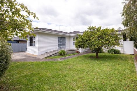 Photo of property in 352 College Street, West End, Palmerston North, 4410