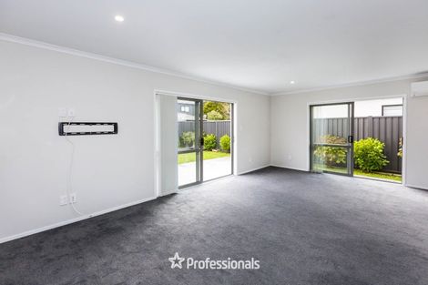 Photo of property in 12 Buddle Road, Wallaceville, Upper Hutt, 5018