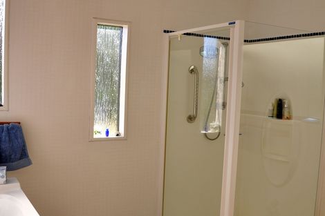 Photo of property in 122 Athenree Road, Athenree, Katikati, 3177