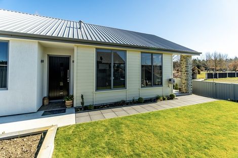 Photo of property in 8 Weaver Close, Alexandra, 9320