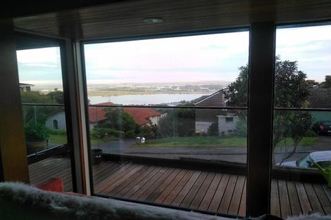 Photo of property in 3 Brigid Place, Mount Pleasant, Christchurch, 8081