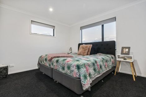 Photo of property in 92 Intrepid Crescent, Beachlands, Auckland, 2018