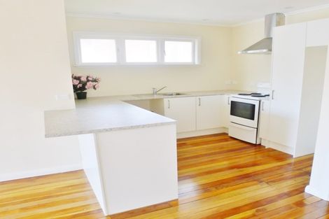 Photo of property in 14 Fairleigh Avenue, Mount Albert, Auckland, 1025