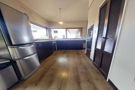 Photo of property in 9 Windsor Road, Waipawa, 4210