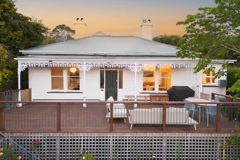 Photo of property in 14 Bangor Terrace, Kew, Dunedin, 9012