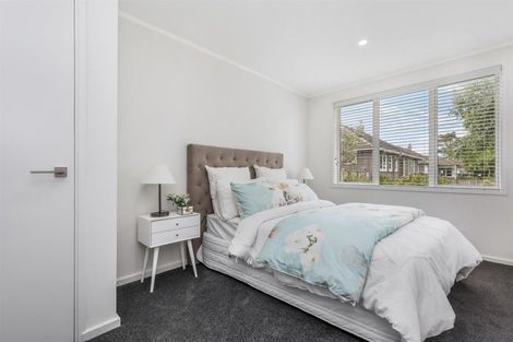 Photo of property in 18 Village Way, Ardmore, Papakura, 2582