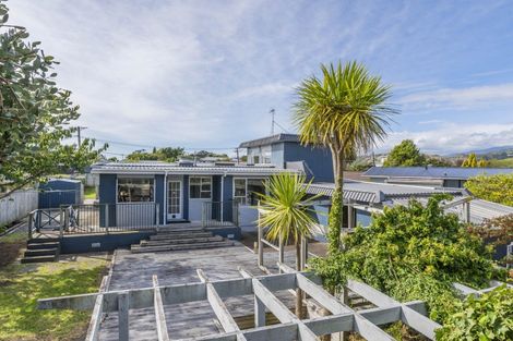 Photo of property in 3 Tui Road, Raumati Beach, Paraparaumu, 5032