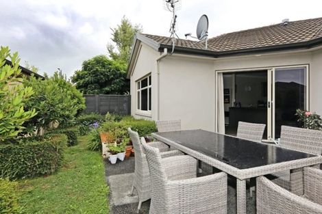 Photo of property in 16 Russell Robertson Drive, Havelock North, 4130