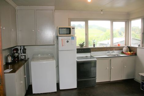 Photo of property in 11 Westland Street, Green Island, Dunedin, 9018