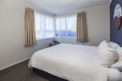 Photo of property in 19 Cotswold Avenue, Bishopdale, Christchurch, 8053