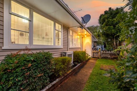 Photo of property in 4/6 Ruahine Street, Trentham, Upper Hutt, 5018