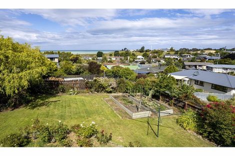 Photo of property in 19 Tasman Street, Oceanview, Timaru, 7910