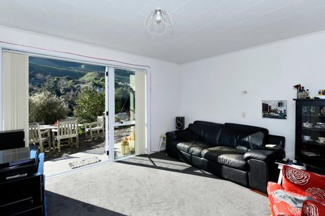 Photo of property in 44 Arapiki Road, Stoke, Nelson, 7011