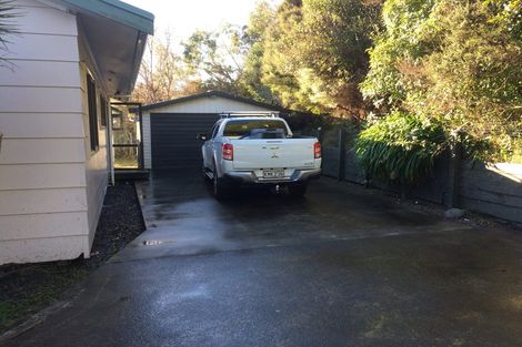 Photo of property in 22 Omapere Street, Waitangirua, Porirua, 5024