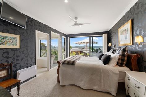 Photo of property in 29 Pukenamu Road, Rainbow Point, Taupo, 3330