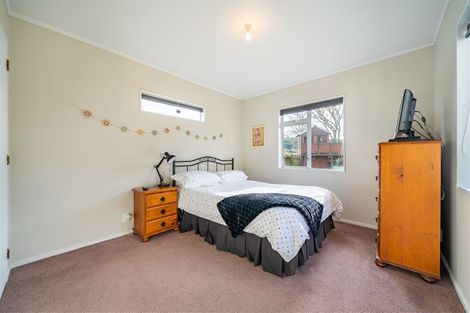 Photo of property in 24 Glen Road, Stokes Valley, Lower Hutt, 5019
