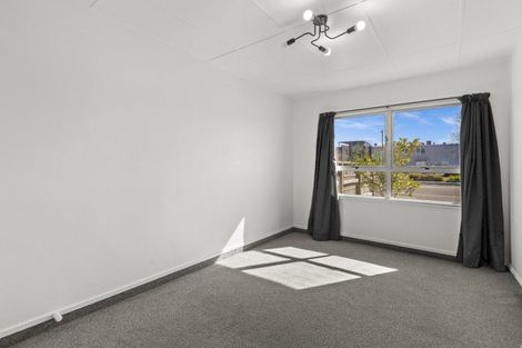 Photo of property in 1/8 Lee Road, Taradale, Napier, 4112