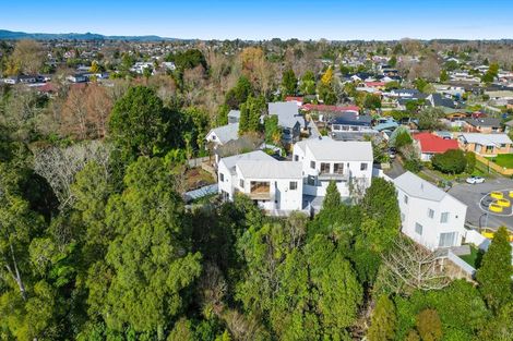 Photo of property in 2/24 Pickering Crescent, Chedworth, Hamilton, 3210