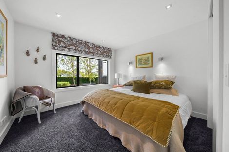 Photo of property in 9 Birdie Way, Martinborough, 5711